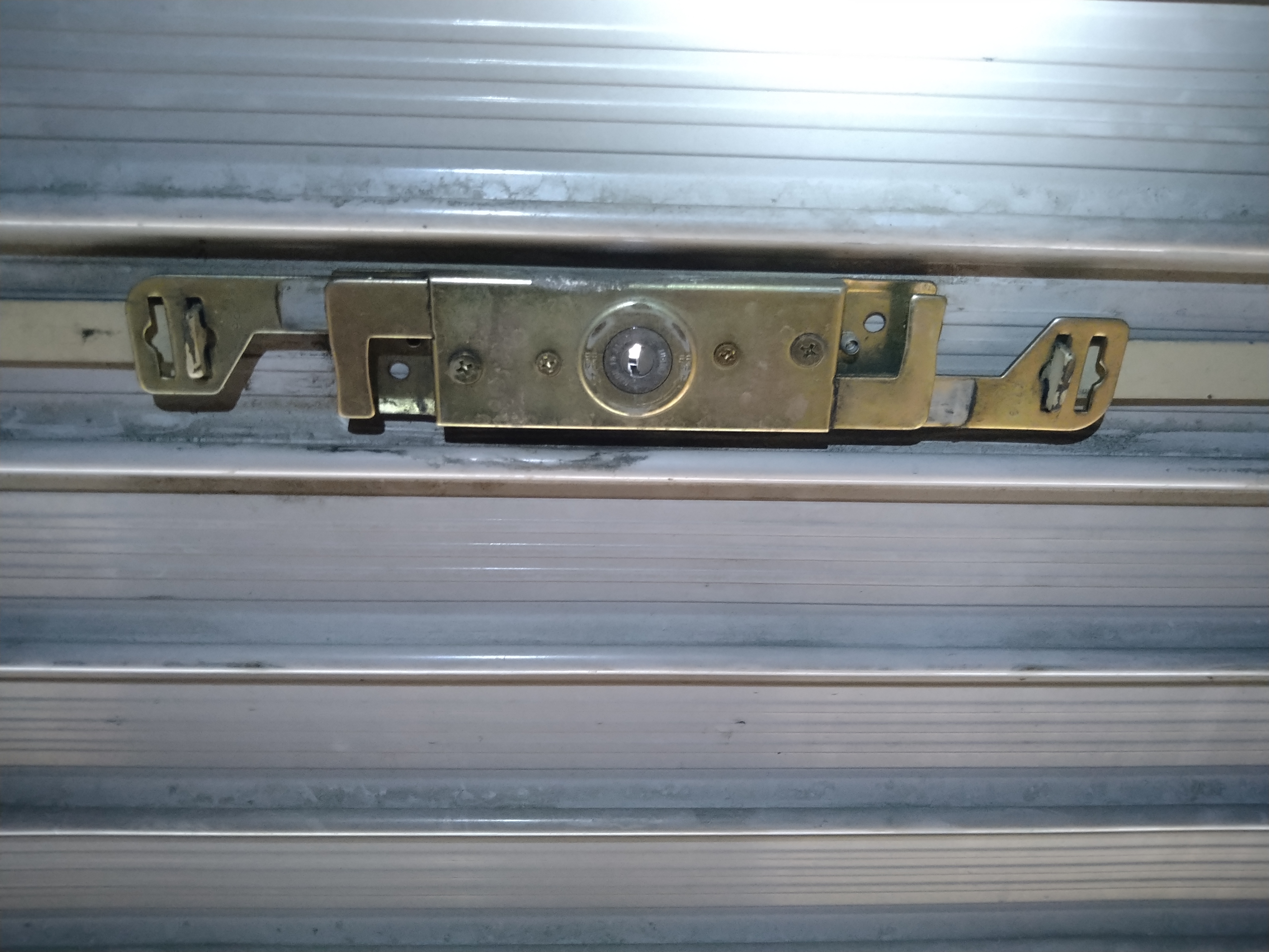 �V���b�^�[�L�[